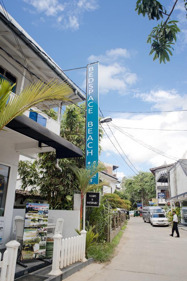 Bedspace Beach Unawatuna Exterior photo